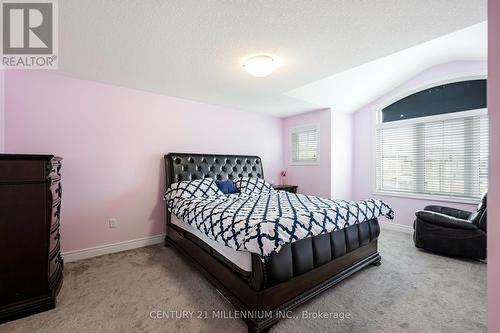 28 Sparrow Crescent, East Luther Grand Valley, ON - Indoor Photo Showing Bedroom