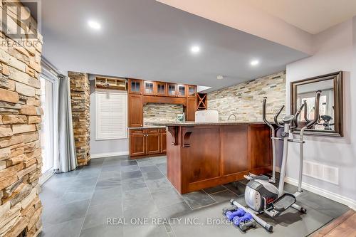 1564 Pinery Crescent, Oakville, ON - Indoor