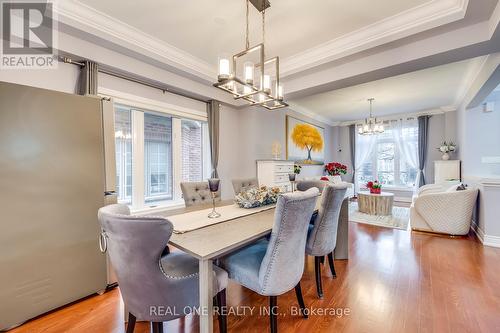 1564 Pinery Crescent, Oakville, ON - Indoor Photo Showing Dining Room