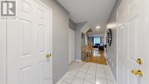 11 Mccreary Trail, Caledon, ON - Indoor Photo Showing Other Room