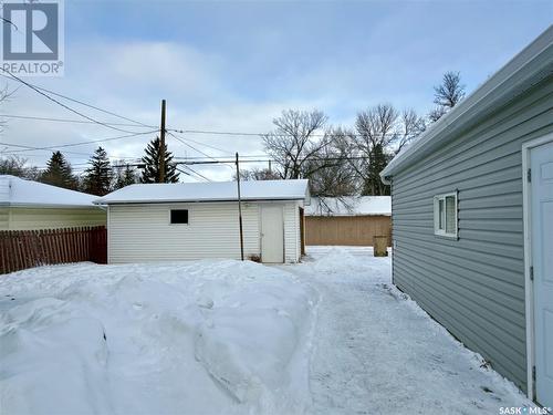 216 College Avenue E, Regina, SK - Outdoor With Exterior