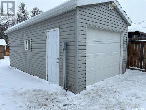 216 College Avenue E, Regina, SK - Outdoor With Exterior