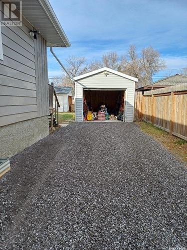 216 College Avenue E, Regina, SK - Outdoor With Exterior