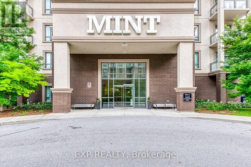 403 - 2490 Old Bronte Road, Oakville, ON - Outdoor With Balcony