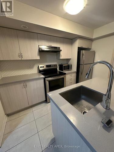 203 - 2355 Sheppard Ave Avenue W, Toronto, ON - Indoor Photo Showing Kitchen