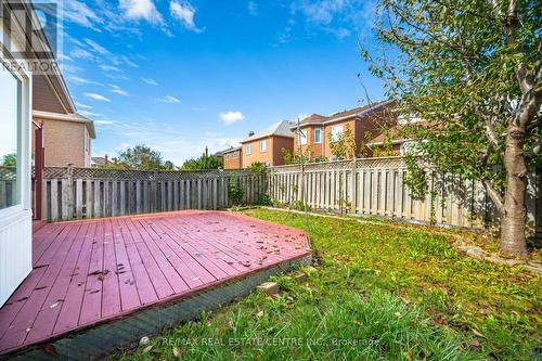 2485 Strathmore Crescent, Mississauga, ON - Outdoor