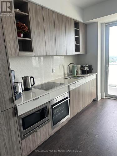 2901 - 101 Erskine Avenue, Toronto, ON - Indoor Photo Showing Kitchen