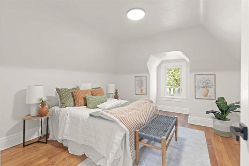 469 Gertrude Avenue, Winnipeg, MB - Indoor Photo Showing Bedroom