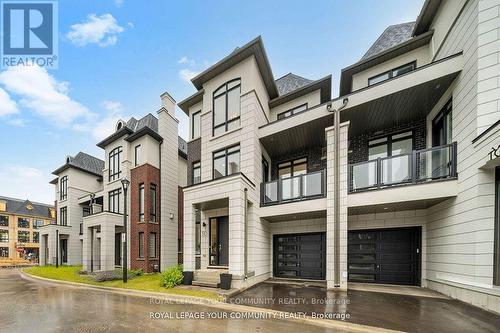 44 Globemaster Lane, Richmond Hill, ON - Outdoor With Balcony With Facade