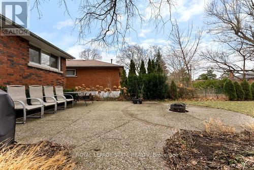 129 West 27Th Street, Hamilton, ON - Outdoor