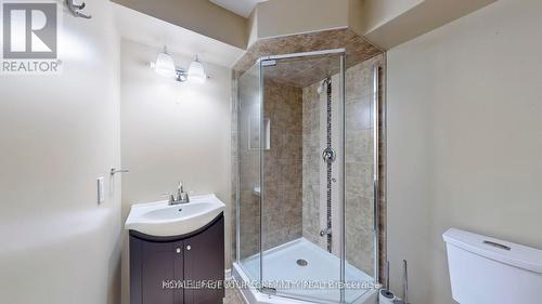 66 Faris Street, Bradford West Gwillimbury, ON - Indoor Photo Showing Bathroom