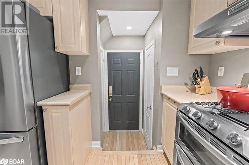 648 Kerr Trail, Halton, ON - Indoor Photo Showing Kitchen