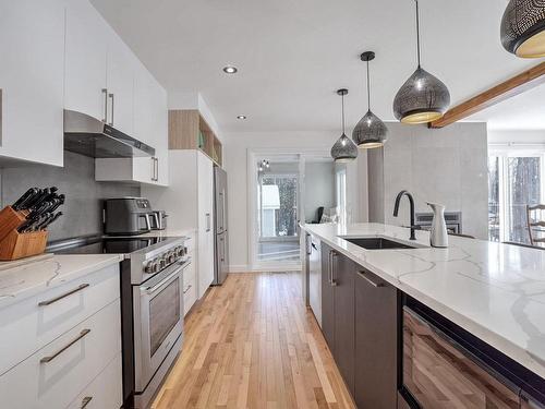 Cuisine - 1 Rue Des Trilliums, Gore, QC - Indoor Photo Showing Kitchen With Upgraded Kitchen