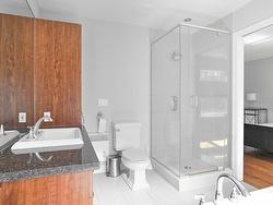 Ensuite bathroom - 