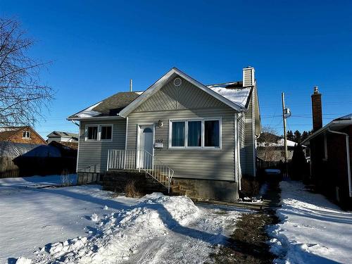 1312 Euclid Avenue, Thunder Bay, ON - Outdoor With Facade