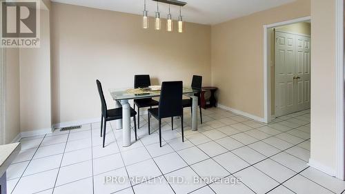 5060 Moulin Rouge Crescent, Mississauga, ON - Indoor Photo Showing Other Room