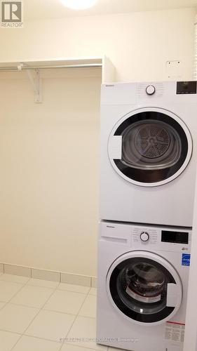 503 - 88 Cumberland Street, Toronto, ON - Indoor Photo Showing Laundry Room