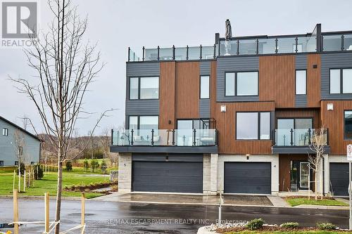 4 - 117 Sladden Court, Blue Mountains, ON - Outdoor With Facade