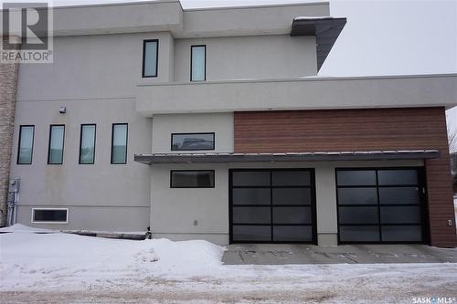 5297 Aviator Crescent, Regina, SK - Outdoor