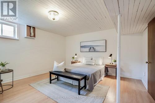 148 Churchill Road S, Halton Hills, ON - Indoor Photo Showing Bedroom