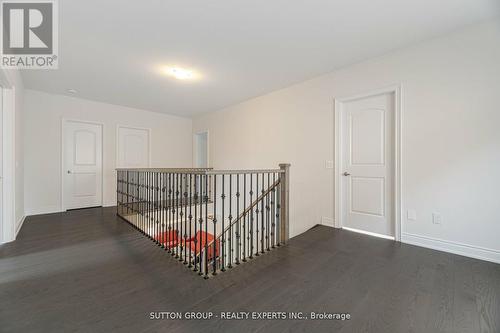 59 Raspberry Ridge Avenue, Caledon, ON - Indoor Photo Showing Other Room