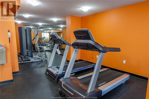 75 Riverside Drive Unit# 1403, Windsor, ON - Indoor Photo Showing Gym Room