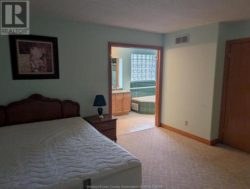 6802 Concession 6 North, Amherstburg, ON - Indoor Photo Showing Bedroom