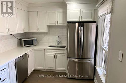 314 Weston Road, Toronto, ON - Indoor Photo Showing Kitchen