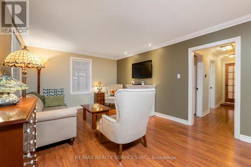 111 Denison Avenue, Brampton, ON - Indoor