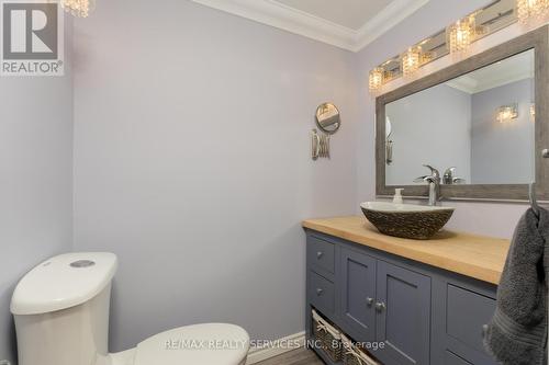 111 Denison Avenue, Brampton, ON - Indoor Photo Showing Bathroom