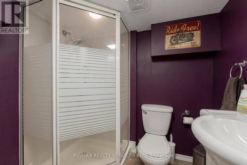 111 Denison Avenue, Brampton, ON - Indoor Photo Showing Bathroom