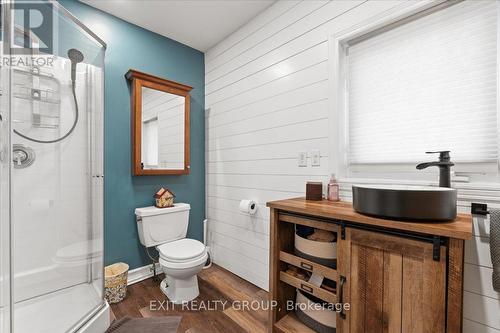 391 Thomas Street, Deseronto, ON - Indoor Photo Showing Bathroom