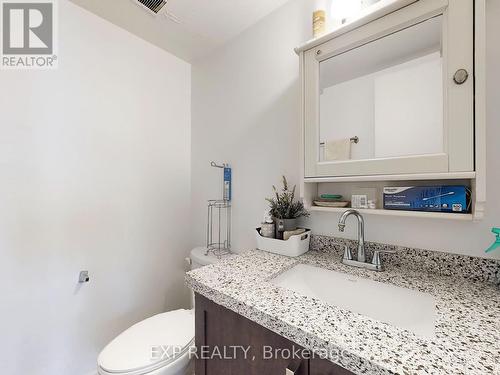 819 - 180 Markham Road, Toronto, ON - Indoor Photo Showing Bathroom