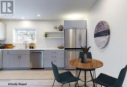 147 Second Street, Collingwood, ON - Indoor Photo Showing Kitchen