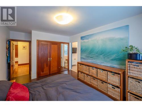 458 Alexander Avenue, Penticton, BC - Indoor Photo Showing Bedroom