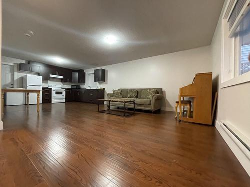 Basement-205Xx 69 ' Avenue, Langley, BC - Indoor