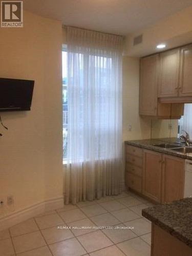 412 - 10 Old York Mills Road, Toronto, ON - Indoor Photo Showing Kitchen With Double Sink