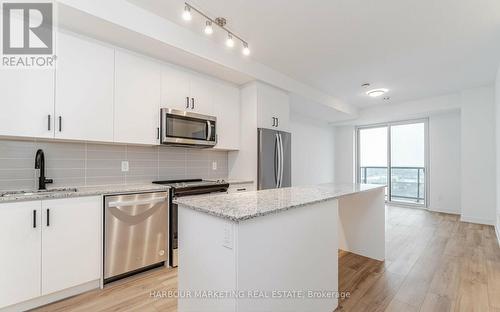 1010 - 345 Wheat Boom Drive, Oakville, ON - Indoor Photo Showing Kitchen With Upgraded Kitchen