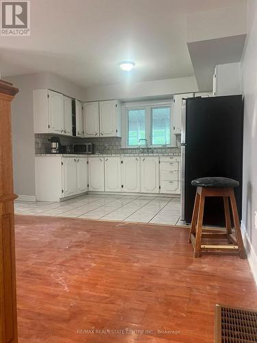 10578 Winston Churchill(Unit B) Boulevard, Halton Hills, ON - Indoor Photo Showing Kitchen