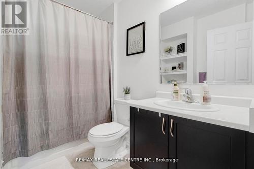 54 - 1222 Rose Way, Milton, ON - Indoor Photo Showing Bathroom