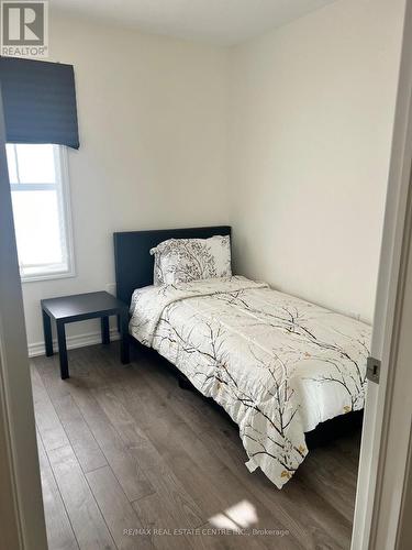 54 - 1222 Rose Way, Milton, ON - Indoor Photo Showing Bedroom