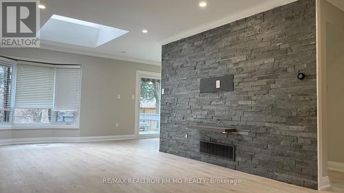 1207 Potters Wheel Crescent, Oakville, ON - Indoor With Fireplace