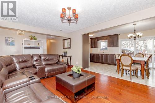 5968 Olde Baseline Rd W S, Caledon, ON - Indoor Photo Showing Living Room