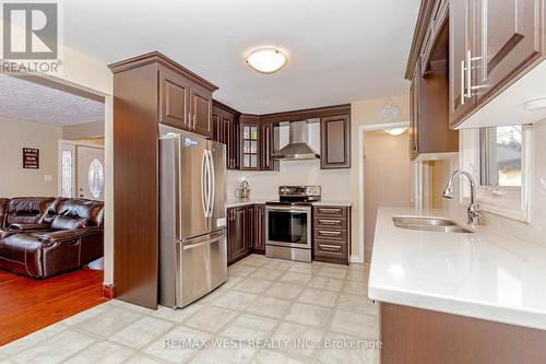 5968 Olde Baseline Rd W S, Caledon, ON - Indoor Photo Showing Kitchen With Double Sink