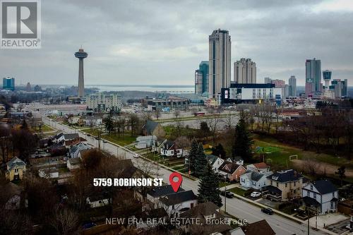 5759 Robinson Street, Niagara Falls, ON - Outdoor With View