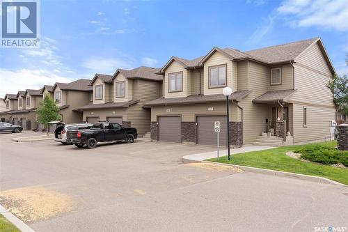 156 4100 Sandhill Crescent, Regina, SK - Outdoor With Facade