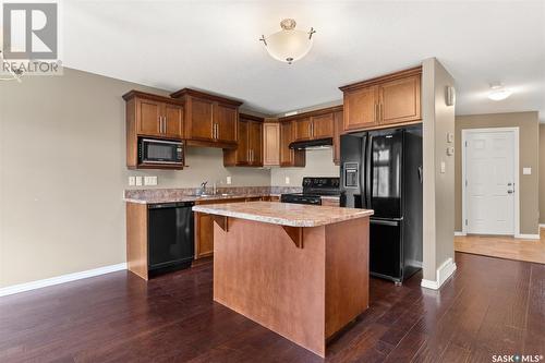 156 4100 Sandhill Crescent, Regina, SK - Indoor Photo Showing Kitchen