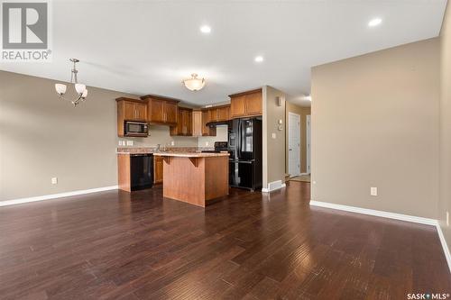 156 4100 Sandhill Crescent, Regina, SK - Indoor Photo Showing Kitchen