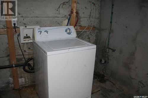 1201 Scott Avenue, Rouleau, SK - Indoor Photo Showing Laundry Room