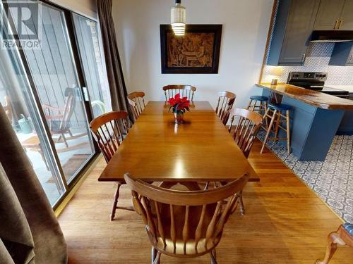 6-4420 Quebec Ave, Powell River, BC - Indoor Photo Showing Dining Room